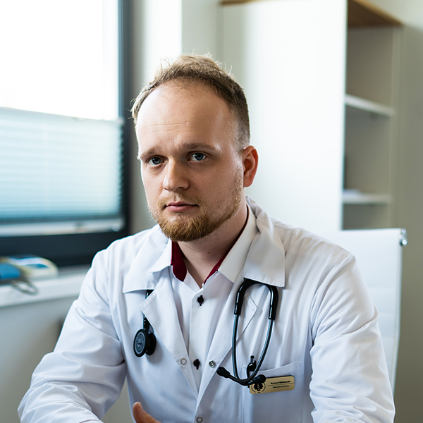 dr Konrad Wiśniewski - zdjęcie lekarza